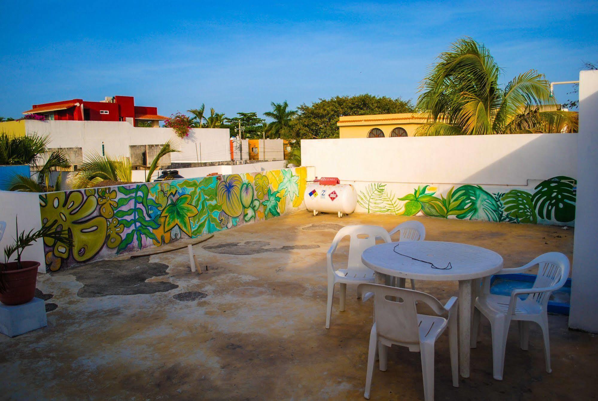 Hostal Vive La Vida Playa del Carmen Zewnętrze zdjęcie