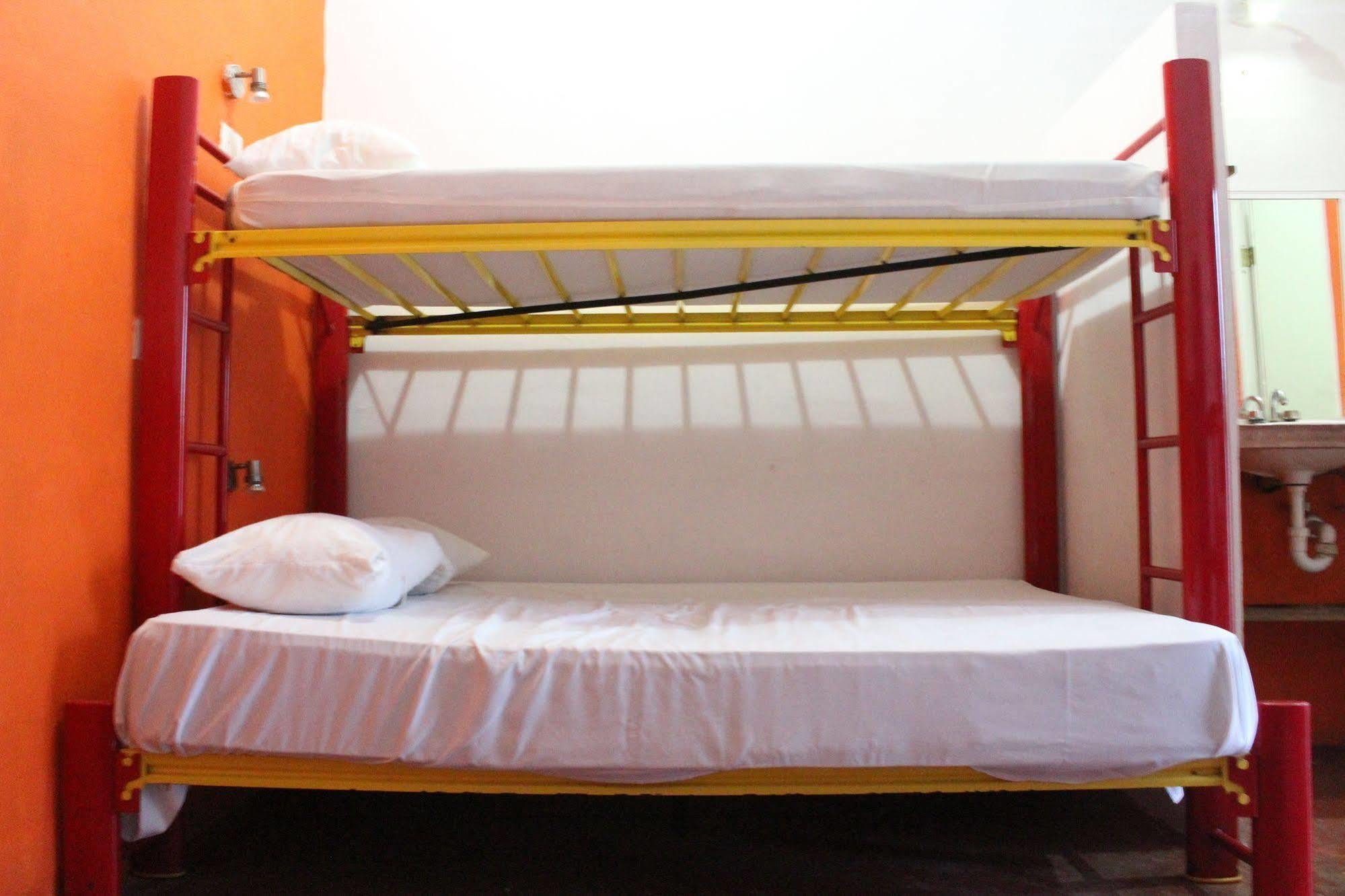 Hostal Vive La Vida Playa del Carmen Zewnętrze zdjęcie
